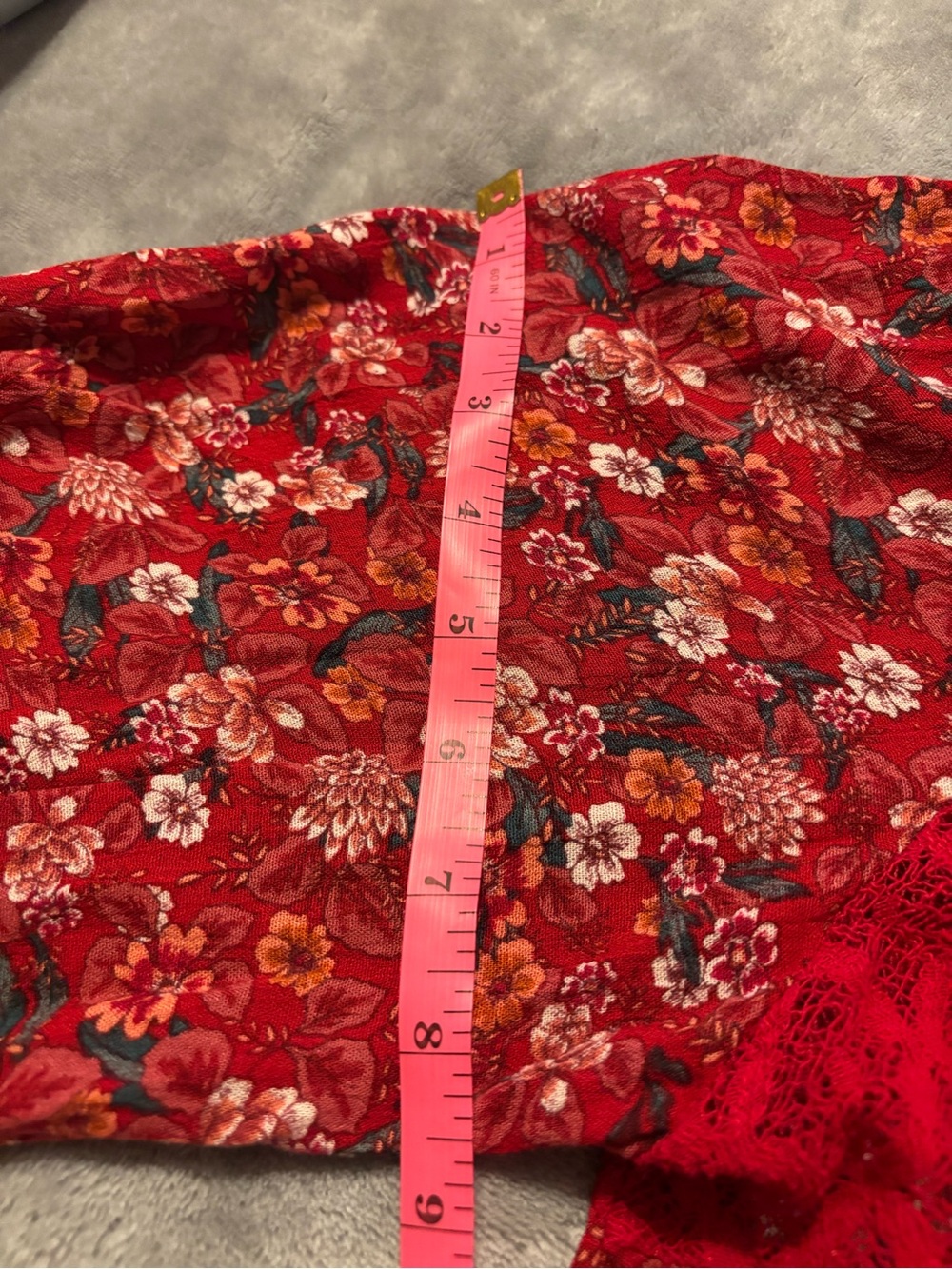 Women's Red Floral Lace Yoke Peasant Blouse - Picture 12 of 14